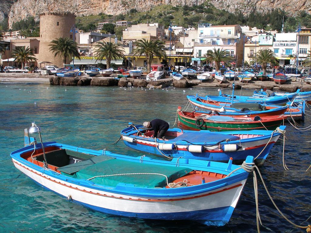 Holiday & House - Imparato Vacanze Prestige Mondello Exterior photo